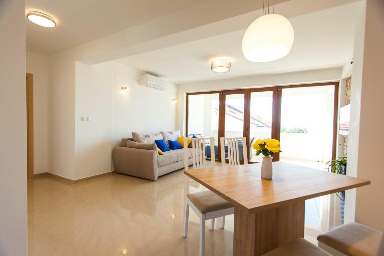 נובי ווינודולסקי Deluxe Villa Nina מראה חיצוני תמונה